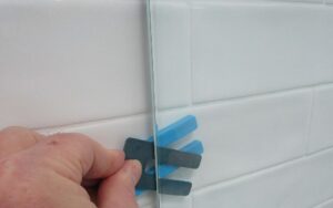 7 mm gap beside a leaking shower screen